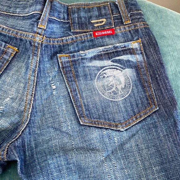 Diesel Jeans Distressed Blue Jeans Size 29. - Picture 3 of 7